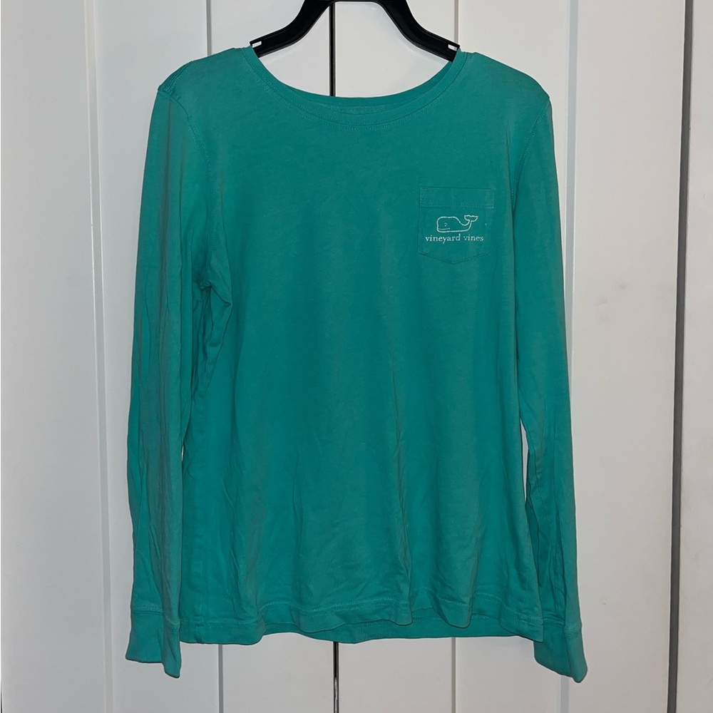 Vineyard Vines Long Sleeve - Picture 2 of 4